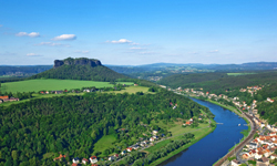 Die Elbe und Königstein